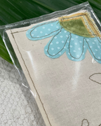 Pouch Aromas de Lavanda com bordado Good things take time