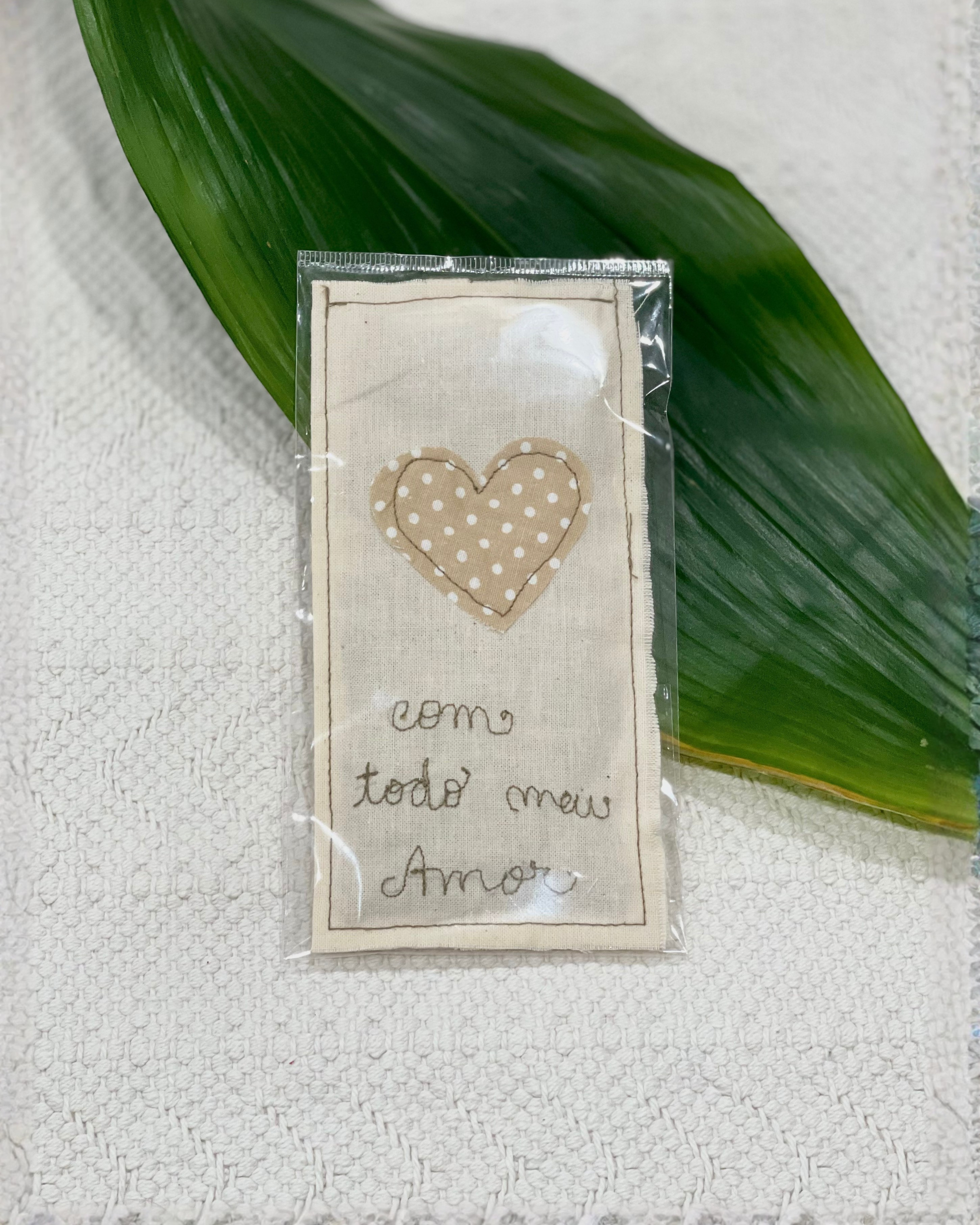 Pouch Aromas de Lavanda com bordado Com todo meu amor