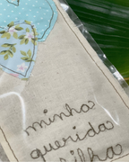 Pouch Aromas de Lavanda com bordado Minha querida filha